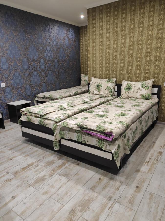 Bila Krynytsya  Karavan酒店 外观 照片