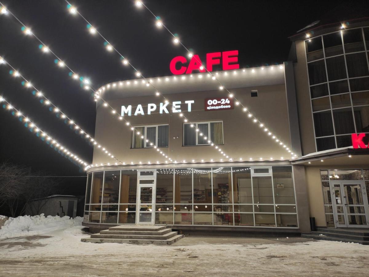 Bila Krynytsya  Karavan酒店 外观 照片