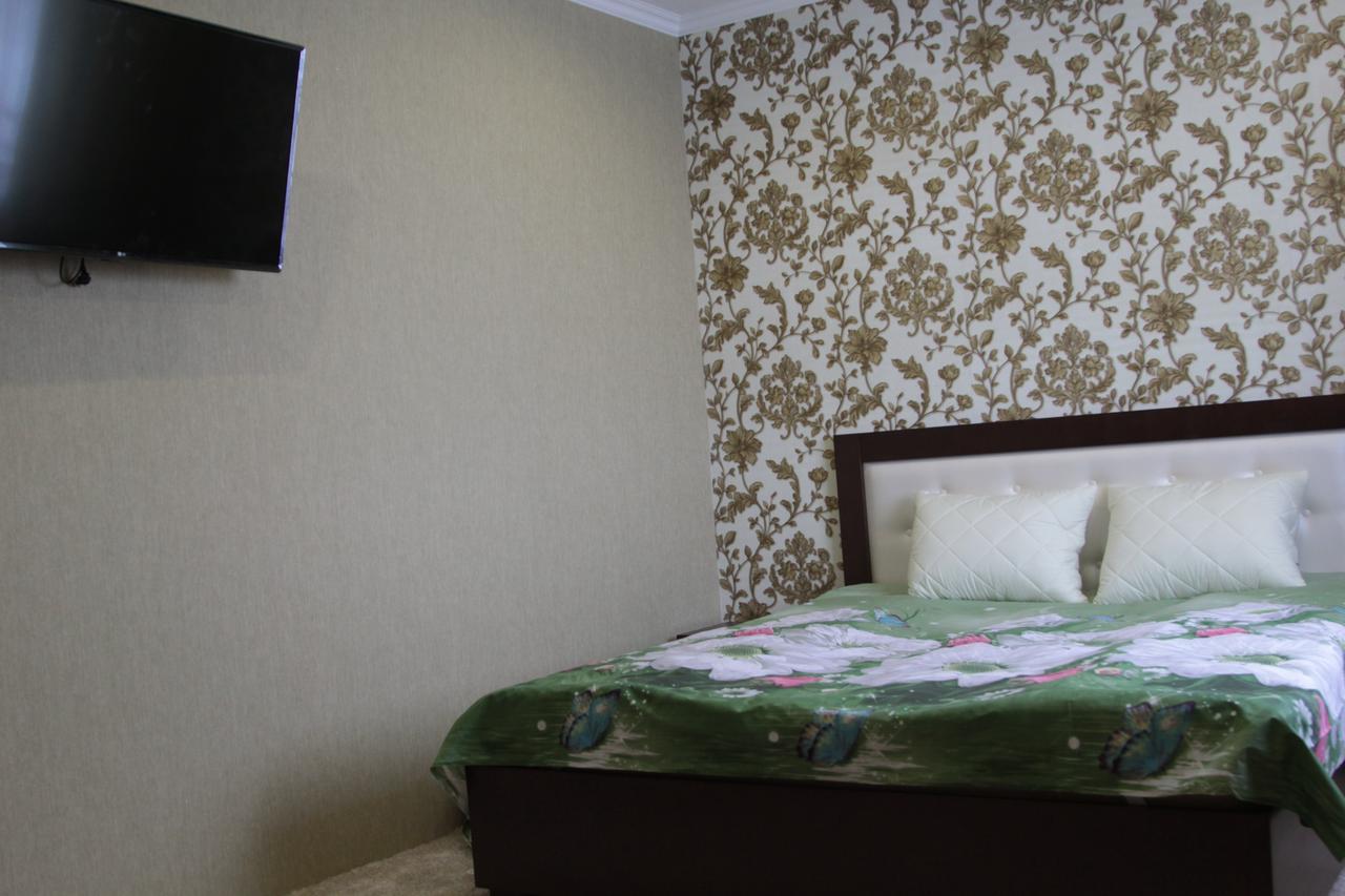 Bila Krynytsya  Karavan酒店 外观 照片