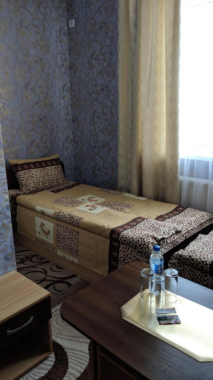 Bila Krynytsya  Karavan酒店 外观 照片