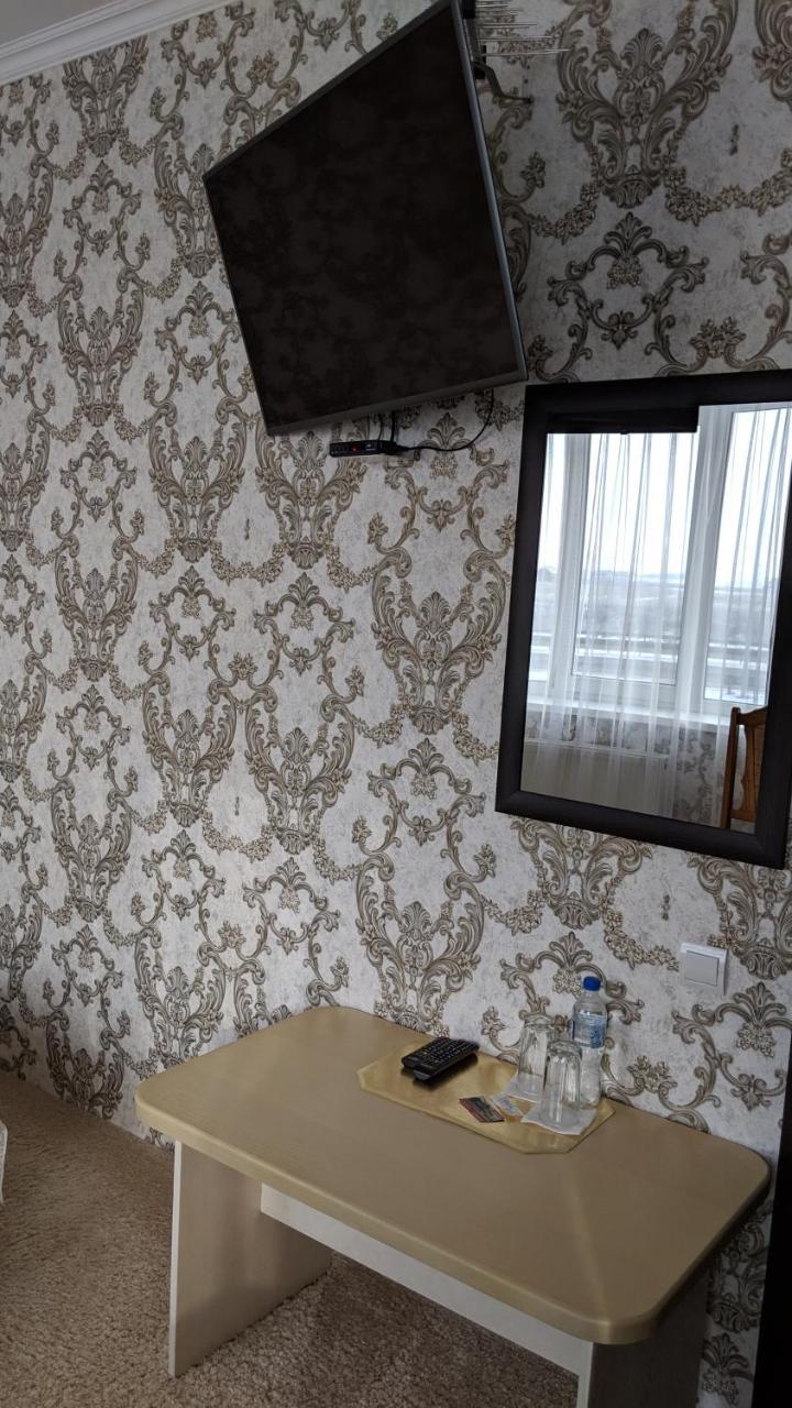 Bila Krynytsya  Karavan酒店 外观 照片