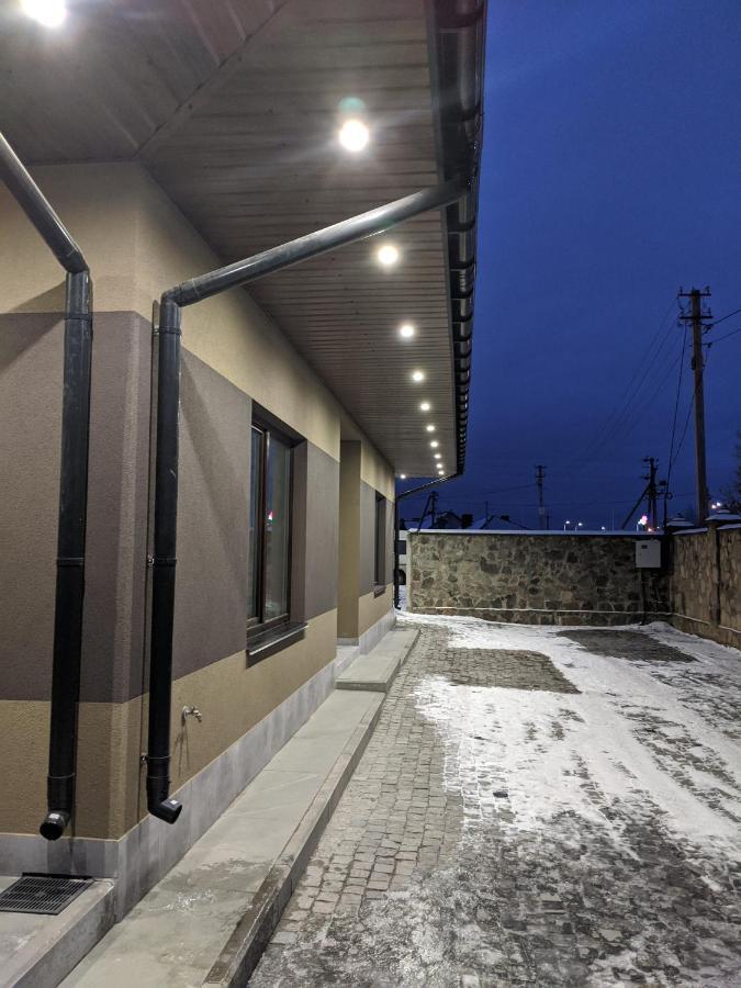 Bila Krynytsya  Karavan酒店 外观 照片